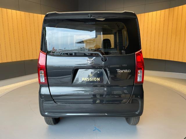 タント Ｌ　届出済未使用車　両側スライドドア　衝突被害軽減ブレーキ　コーナーセンサー　スマートキー　アイドリングストップ　ＬＥＤヘッドライト　ベンチシート　横滑り防止機能　オートエアコン　電動格納ドアミラー（8枚目）