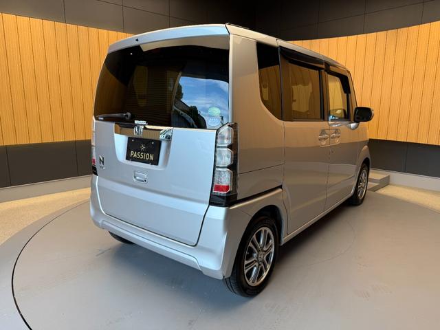 Ｎ－ＢＯＸ Ｇ　ＳＳパッケージ　車検２年　両側電動スライドドア　シティブレーキ　アイドリングストップ　アルミホイール　オーディオ　電動格納ドアミラー　スマートキー　サイドカーテンエアバック　オートエアコン（7枚目）