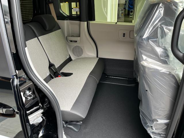 Ｎ－ＢＯＸ ベースグレード　届出済未使用車　片側電動スライドドア　衝突被害軽減ブレーキ　コーナーセンサー　アダクティブクルーズコントロール　アイドリングストップ　スマートキー　ＬＥＤヘッドライト　チップアップシート　バックカメラ（21枚目）