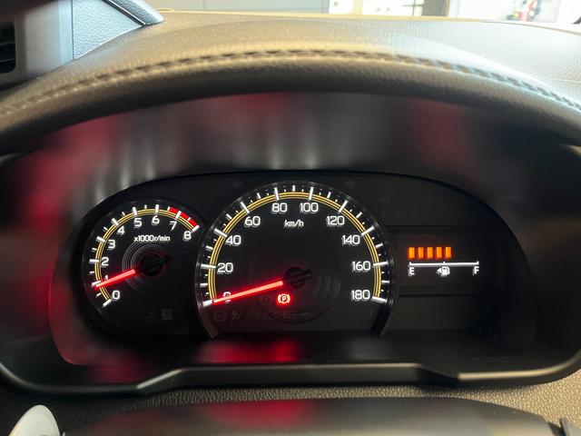 ルーミー G 登録済未使用車 両側電動スライドドア ディスプレイオーディオ 衝突被害軽減ブレーキ コーナーセンサー スマートキー LEDヘッドライト 電動格納ドアミラー バックカメラ アイドリングストップ(14枚目)