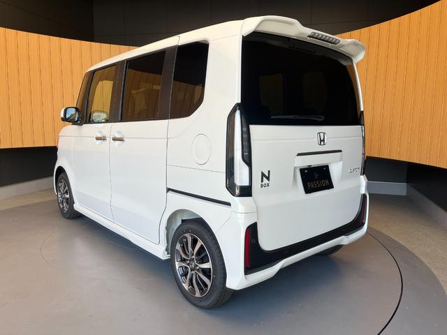 N-BOXカスタム ベースグレード 届出済未使用車 両側電動スライドドア 衝突被害軽減ブレーキ コーナーセンサー アダクティブクルーズコントロール アイドリングストップ スマートキー LEDヘッドライト チップアップシート バックカメラ(10枚目)