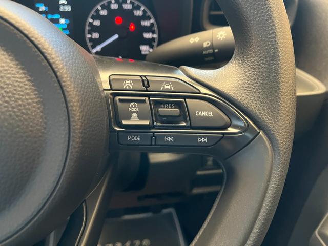 シエンタ ハイブリッドX 登録済未使用車 片側電動スライドドア 衝突被害軽減ブレーキ コーナーセンサー スマートキー アダクティブクルーズコントロール LEDヘッドライト 電動格納ドアミラー オートエアコン 3列シート7人乗り(17枚目)