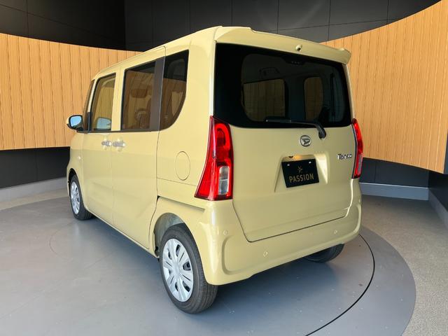 タント Ｌ　届出済未使用車　ワイドエントリーナビ　バックカメラ　両側スライドドア　衝突被害軽減ブレーキ　コーナーセンサー　スマートキー　ＬＥＤヘッドライト　電動格納ドアミラー　アイドリングストップ　オートエアコン（10枚目）