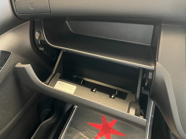 ｅＫスペースカスタム カスタムＴ　セーフティパッケージ　車検２年　両側電動スライドドア　衝突被害軽減ブレーキ　スマートキー　アイドリングストップ　アルミホイール　ＣＤオーディオ　ＥＴＣ　ドライブレコーダー　電動格納ドアミラー　ベンチシート（20枚目）