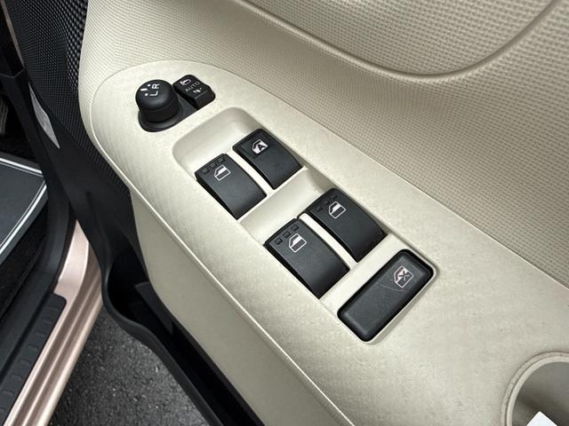 ムーヴキャンバス Ｇ　ＳＡＩＩ　車検２年　両側電動スライドドア　衝突被害軽減ブレーキ　スマートキー　ＬＥＤヘッドライト　バックカメラ　電動格納ドアミラー　オートエアコン　アイドリングストップ　パナソニックナビ　セキュリティアラーム（21枚目）