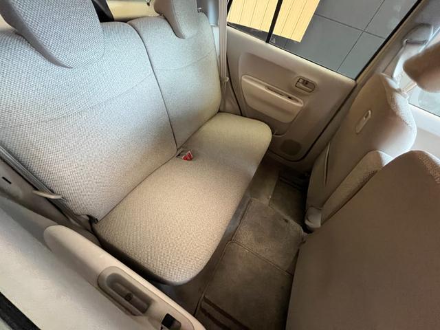 アルトラパン Ｌ　車検８年５月　衝突被害軽減ブレーキ　スマートキー　アイドリングストップ　シートヒーター　セキュリティアラーム　電動格納ドアミラー　ベンチシート　横滑り防止機能　光軸調整機能　パワーウインドウ（21枚目）