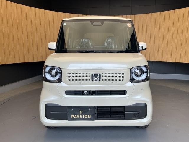 N-BOX ファッションスタイル 届出済未使用車 両側電動スライドドア 衝突被害軽減ブレーキ コーナーセンサー アダクティブクルーズコントロール アイドリングストップ スマートキー LEDヘッドライト チップアップシート バックカメラ(6枚目)