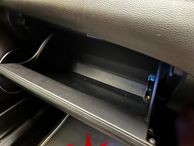 ★営業時間★　【定休日は水曜日・木曜日です】営業時間は１０：００〜１８：３０になっております。お気軽にお問い合わせください！！