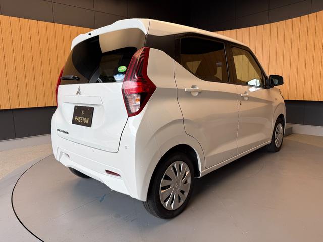 ｅＫワゴン Ｍ　車検２年　衝突被害軽減ブレーキ　コーナーセンサー　キーレスエントリー　シートヒーター　パナソニックナビ　電動格納ドアミラー　ＥＴＣ　アイドリングストップ　マニュアルエアコン　パワーウインドウ（8枚目）