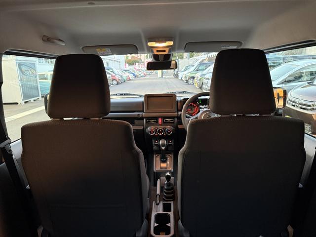 ジムニー ＸＣ　届出済未使用車　衝突軽減ブレーキ　コーナーセンサー　シートヒーター　クルーズコントロール　アイドリングストップ　フォグランプ　オートライト　アルミホイール　プッシュスタート　スズキセーフティーサポート（24枚目）