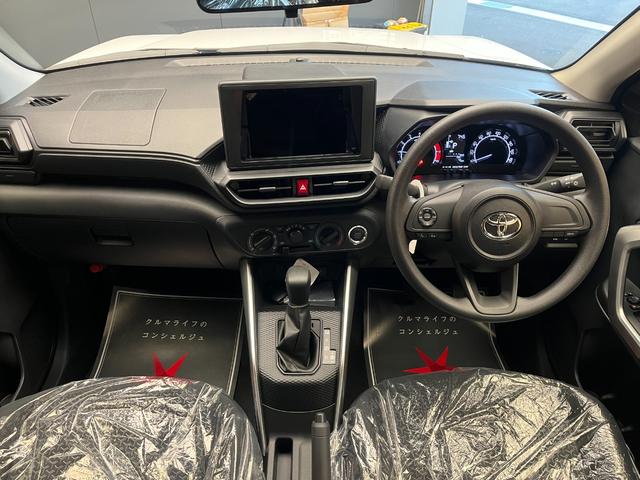 ライズ Ｘ　登録済未使用車　ナビレディパッケージ　衝突被害軽減ブレーキ　コーナーセンサー　スマートキー　アイドリングストップ　バックカメラ　電動格納ドアミラー　横滑り防止機能　パワーウインドウ　ＬＥＤヘッドライト（12枚目）