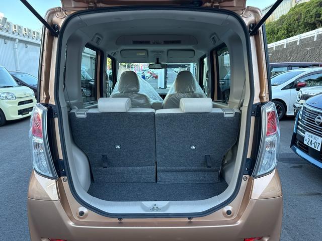 デイズルークス Ｘ　車検８年５月　両側電動スライドドア　衝突被害軽減ブレーキ　スマートキー　アラウンドビューモニター　アイドリングストップ　電動格納ドアミラー　日産純正ナビゲーション　横滑り防止機能　ベンチシート（11枚目）