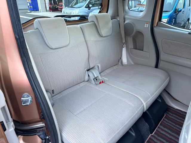 デイズルークス Ｘ　車検８年５月　両側電動スライドドア　衝突被害軽減ブレーキ　スマートキー　アラウンドビューモニター　アイドリングストップ　電動格納ドアミラー　日産純正ナビゲーション　横滑り防止機能　ベンチシート（20枚目）