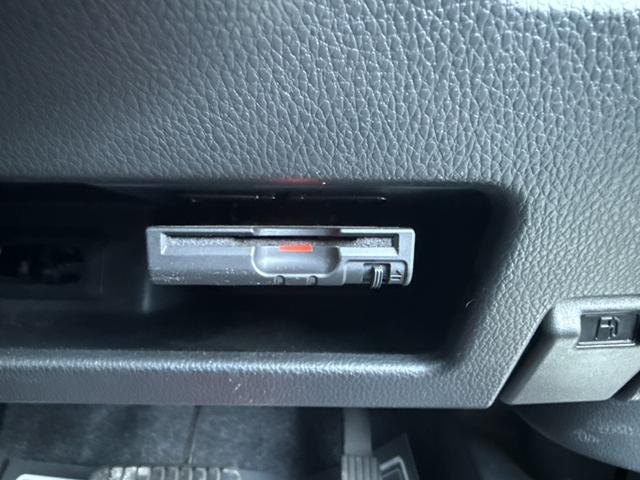 デイズルークス Ｘ　Ｖセレクション　車検２年　両側電動スライドドア　衝突被害軽減ブレーキ　スマートキー　アラウンドビューモニター　アイドリングストップ　アルミホイール　日産純正ナビゲーション　ＥＴＣ　横滑り防止機能　保証あり（18枚目）