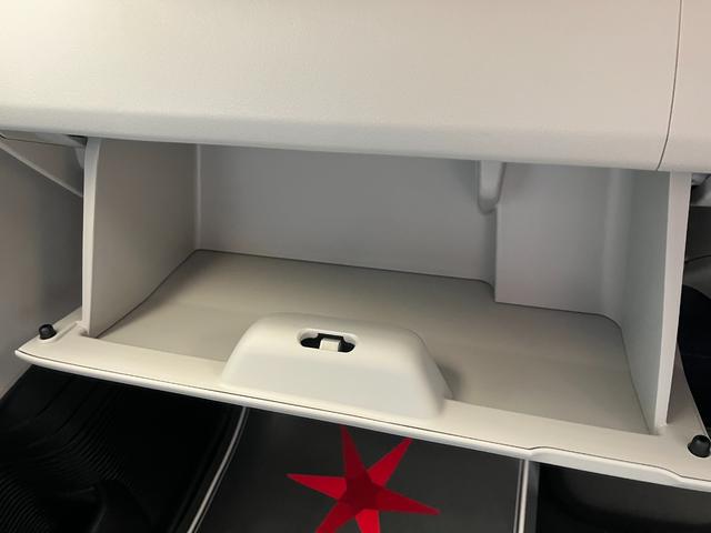 Ｎ－ＢＯＸ ベースグレード　届出済未使用車　両側電動スライドドア　衝突被害軽減ブレーキ　コーナーセンサー　アダクティブクルーズコントロール　アイドリングストップ　スマートキー　ＬＥＤヘッドライト　チップアップシート　バックカメラ（20枚目）