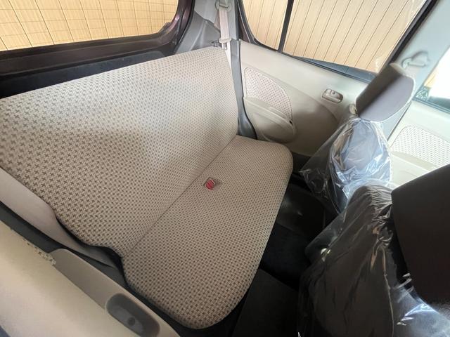 アルト Ｘ　車検２年　ＣＤオーディオ　電動格納ドアミラー　パワーウインドウ　光軸調整機能　マニュアルエアコン　キーレスエントリー　セキュリティアラーム　ＣＶＴ　軽自動車　保証あり（20枚目）