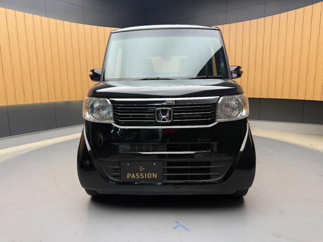 Ｎ－ＢＯＸ Ｇ・Ｌパッケージ　車検２年　片側電動スライドドア　アイドリングストップ　アルミホイール　電動格納ドアミラー　オートエアコン　横滑り防止機能　スマートキー　ベンチシート　パワーウインドウ　光軸調整機能　保証あり（6枚目）