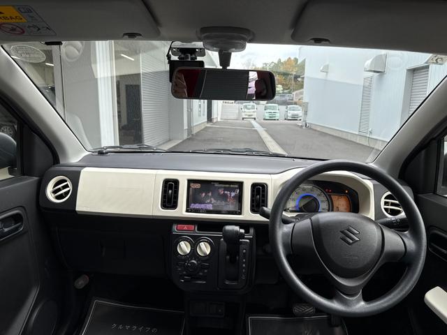 アルト Ｌ　車検８年２月　アイドリングストップ　カロッツェリアナビ　キーレスエントリー　横滑り防止機能　光軸調整機能　社外アルミホイール　セキュリティアラーム　マニュアルエアコン　シートヒーター　保証あり（12枚目）