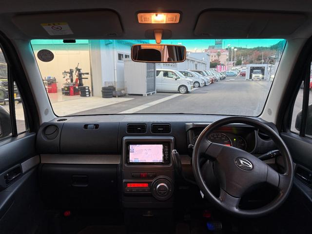 ムーヴコンテ Ｘ　リミテッド　車検２年　アイドリングストップ　電動格納ドアミラー　セキュリティアラーム　キーレスエントリー　ベンチシート　ベンチシート　オートエアコン　純正ナビ　パワーウインドウ　軽自動車　保証あり（12枚目）