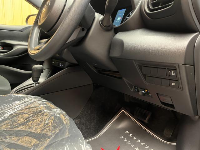 ヤリス X 登録済未使用車 ディスプレイオーディオ ETC バックカメラ 衝突軽減ブレーキ オートライト USB接続 オートハイビーム Bluetooth ステアリングスイッチ LEDライト バックカメラ(23枚目)