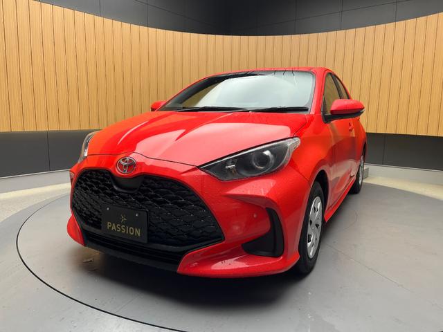 ヤリス X 登録済未使用車 ディスプレイオーディオ ETC バックカメラ 衝突軽減ブレーキ オートライト USB接続 オートハイビーム Bluetooth ステアリングスイッチ LEDライト バックカメラ(5枚目)