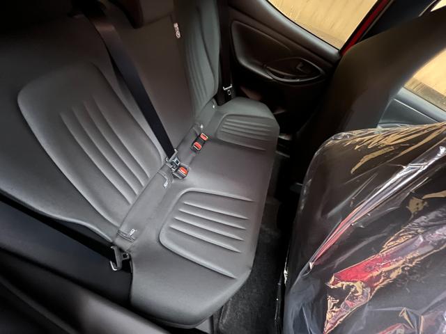 ヤリス X 登録済未使用車 ディスプレイオーディオ ETC バックカメラ 衝突軽減ブレーキ オートライト USB接続 オートハイビーム Bluetooth ステアリングスイッチ LEDライト バックカメラ(21枚目)