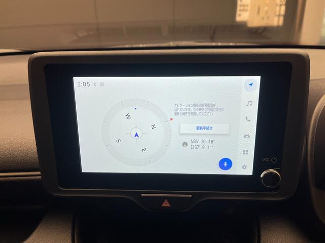 ヤリス X 登録済未使用車 ディスプレイオーディオ ETC バックカメラ 衝突軽減ブレーキ オートライト USB接続 オートハイビーム Bluetooth ステアリングスイッチ LEDライト バックカメラ(24枚目)