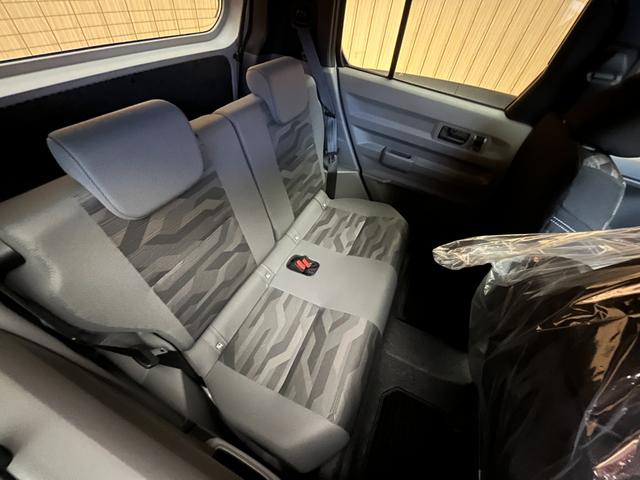 タフト G クロムベンチャー 届出済未使用車 衝突被害軽減ブレーキ コーナーセンサー スマートキー シートヒーター LEDヘッドライト バックカメラ 電動格納ドアミラー 電子パーキング アルミホイール アイドリングストップ(23枚目)