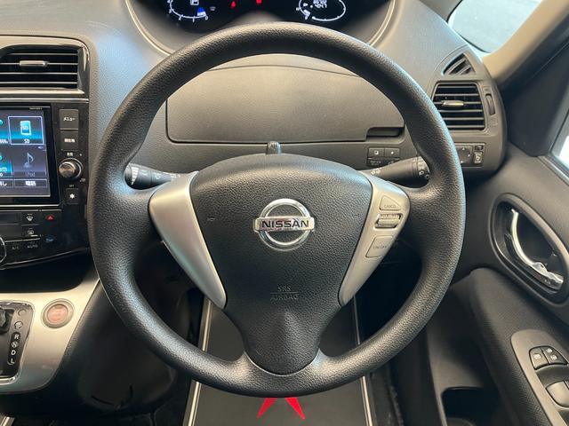 セレナ 20X S-ハイブリッド 車検2年 両側電動スライドドア アイドリングストップ 電動格納ドアミラー ETC 日産純正ナビゲーション 横滑り防止機能 ドライブレコーダー パワーウインドウ オートエアコン スマートキー(15枚目)