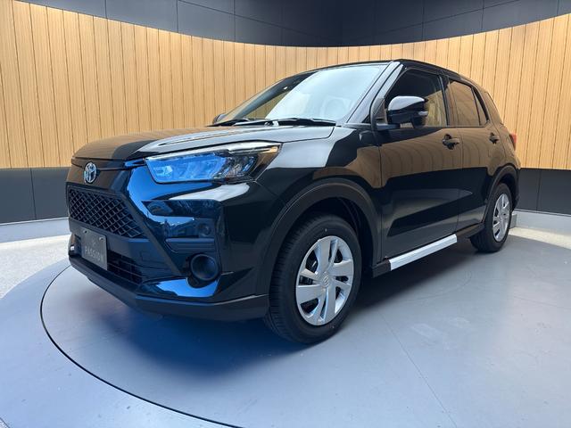 ライズ Ｘ　登録済未使用車　ナビレディパッケージ　衝突被害軽減ブレーキ　コーナーセンサー　スマートキー　アイドリングストップ　バックカメラ　電動格納ドアミラー　横滑り防止機能　パワーウインドウ　ＬＥＤヘッドライト（5枚目）