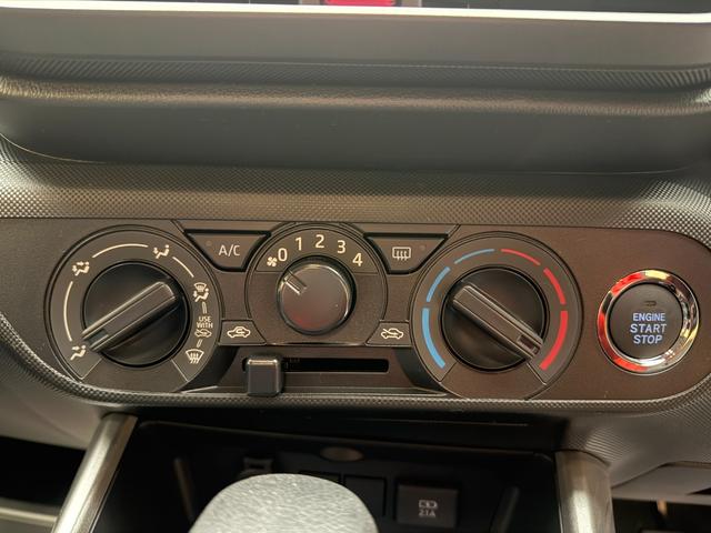 ライズ Ｘ　登録済未使用車　ナビレディパッケージ　衝突被害軽減ブレーキ　コーナーセンサー　スマートキー　アイドリングストップ　バックカメラ　電動格納ドアミラー　横滑り防止機能　パワーウインドウ　ＬＥＤヘッドライト（13枚目）