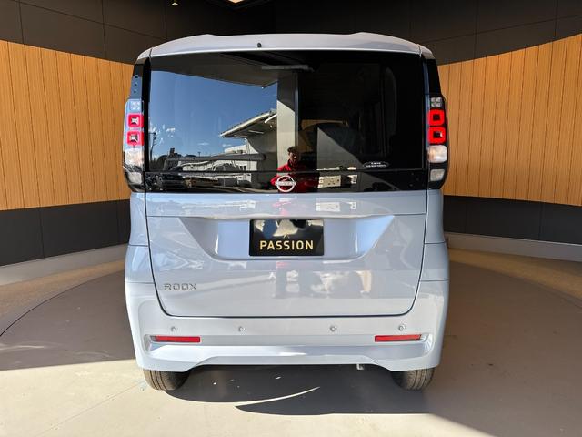 ルークス Ｘ　新型　届出済未使用車　片側電動スライドドア　衝突被害軽減ブレーキ　コーナーセンサー　スマートキー　アイドリングストップ　電動格納ドアミラー　オートエアコン　ＬＥＤヘッドライト　ベンチシート（9枚目）