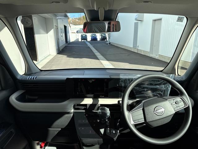 ルークス Ｘ　新型　届出済未使用車　片側電動スライドドア　衝突被害軽減ブレーキ　コーナーセンサー　スマートキー　アイドリングストップ　電動格納ドアミラー　オートエアコン　ＬＥＤヘッドライト　ベンチシート（12枚目）