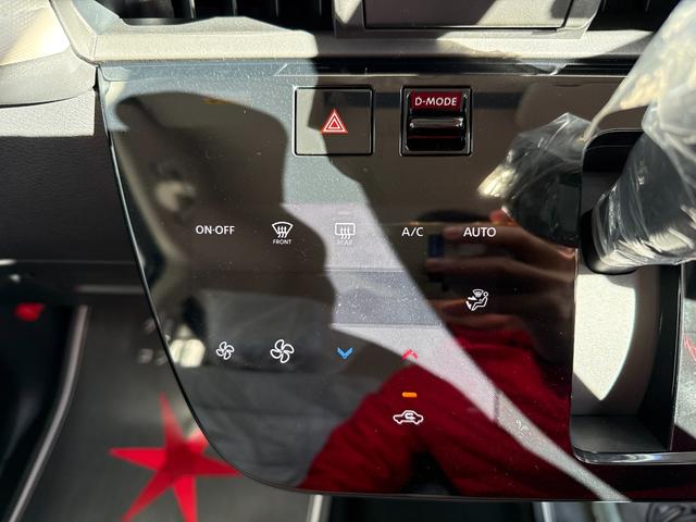 ルークス Ｘ　新型　届出済未使用車　片側電動スライドドア　衝突被害軽減ブレーキ　コーナーセンサー　スマートキー　アイドリングストップ　電動格納ドアミラー　オートエアコン　ＬＥＤヘッドライト　ベンチシート（13枚目）