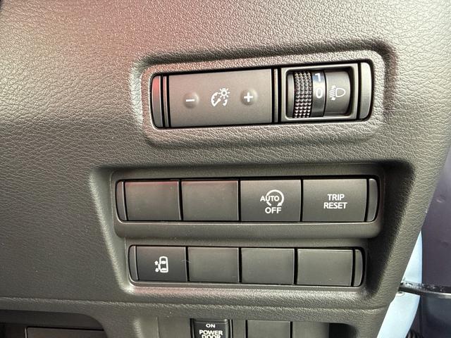 ルークス Ｘ　新型　届出済未使用車　片側電動スライドドア　衝突被害軽減ブレーキ　コーナーセンサー　スマートキー　アイドリングストップ　電動格納ドアミラー　オートエアコン　ＬＥＤヘッドライト　ベンチシート（18枚目）