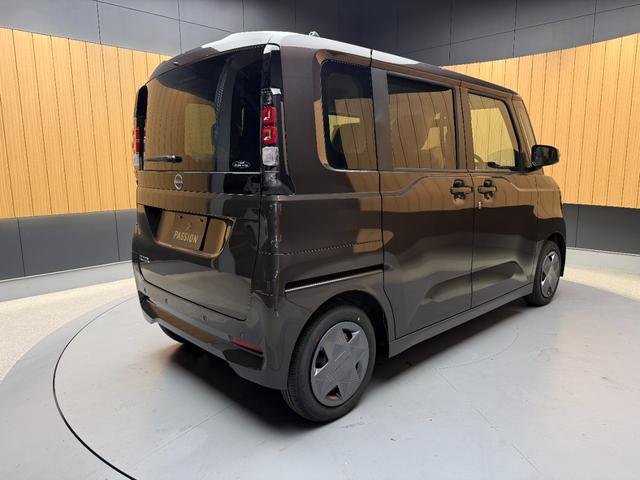 ルークス Ｘ　新型　届出済未使用車　片側電動スライドドア　衝突被害軽減ブレーキ　コーナーセンサー　スマートキー　アイドリングストップ　電動格納ドアミラー　オートエアコン　ＬＥＤヘッドライト　ベンチシート（8枚目）