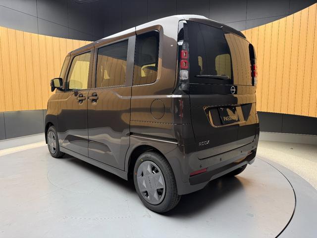 ルークス Ｘ　新型　届出済未使用車　片側電動スライドドア　衝突被害軽減ブレーキ　コーナーセンサー　スマートキー　アイドリングストップ　電動格納ドアミラー　オートエアコン　ＬＥＤヘッドライト　ベンチシート（10枚目）