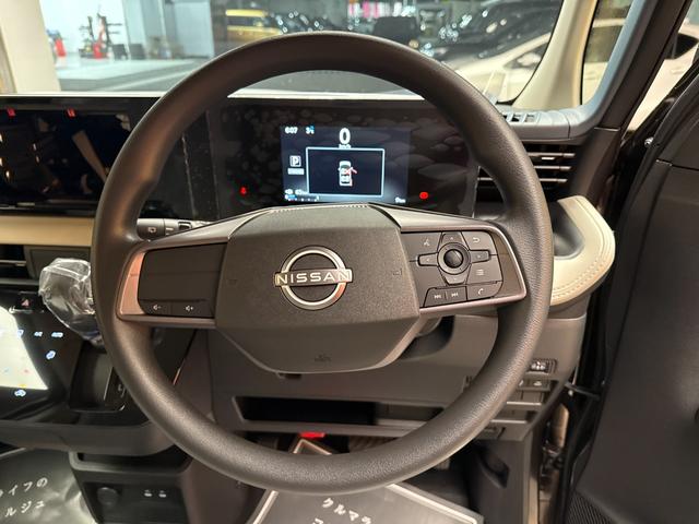 ルークス Ｘ　新型　届出済未使用車　片側電動スライドドア　衝突被害軽減ブレーキ　コーナーセンサー　スマートキー　アイドリングストップ　電動格納ドアミラー　オートエアコン　ＬＥＤヘッドライト　ベンチシート（15枚目）