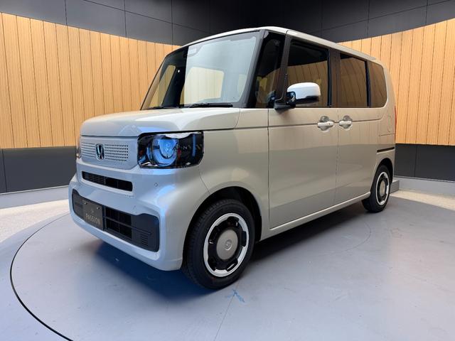 Ｎ－ＢＯＸ ファッションスタイル　届出済未使用車　片側電動スライドドア　衝突被害軽減ブレーキ　コーナーセンサー　アダクティブクルーズコントロール　アイドリングストップ　スマートキー　ＬＥＤヘッドライト　チップアップシート　バックカメラ（5枚目）