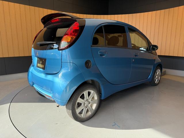 アイ ビバーチェ　車検２年　バックカメラ　スマートキー　電動格納ドアミラー　アルミホイール　マニュアルエアコン　パワーウインドウ　ＥＴＣ　カロッツェリアナビ　ＡＢＳ　軽自動車　保証あり（8枚目）