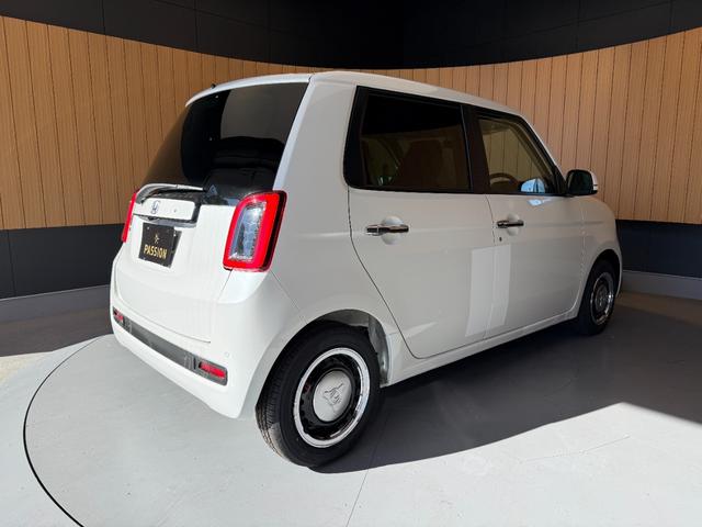 Ｎ－ＯＮＥ オリジナル　届出済未使用車　衝突被害軽減ブレーキ　コーナーセンサー　スマートキー　アダクティブクルーズコントロール　横滑り防止機能　ＬＥＤヘッドライト　アイドリングストップ　バックカメラ　電動格納ドアミラー（8枚目）