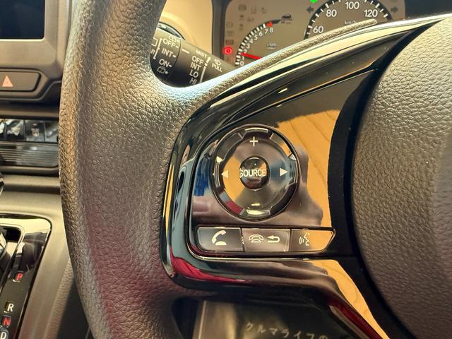 Ｎ－ＯＮＥ オリジナル　届出済未使用車　衝突被害軽減ブレーキ　コーナーセンサー　スマートキー　アダクティブクルーズコントロール　横滑り防止機能　ＬＥＤヘッドライト　アイドリングストップ　バックカメラ　電動格納ドアミラー（16枚目）