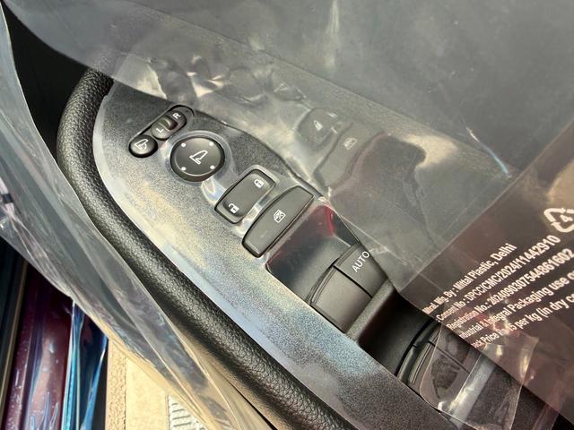 ＷＲ－Ｖ Ｘ　登録済未使用車　衝突被害軽減ブレーキ　コーナーセンサー　スマートキー　アダクティブクルーズコントロール　ＬＥＤヘッドライト　オートエアコン　パワーウインドウ　リアベンチレーション　電動格納ドアミラー（22枚目）