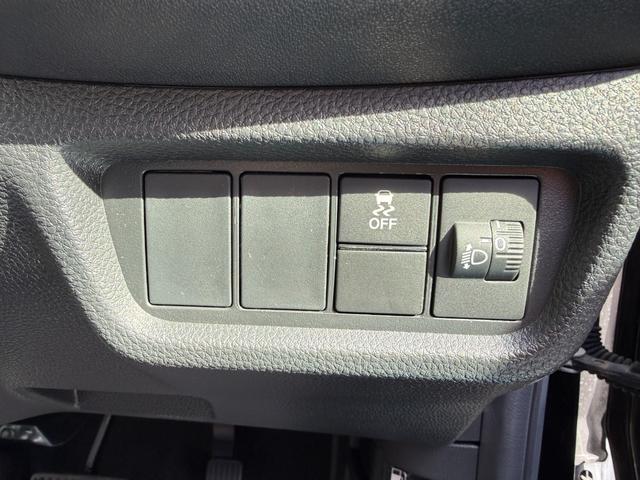 ＷＲ－Ｖ Ｘ　登録済未使用車　衝突被害軽減ブレーキ　コーナーセンサー　スマートキー　アダクティブクルーズコントロール　ＬＥＤヘッドライト　オートエアコン　パワーウインドウ　リアベンチレーション　電動格納ドアミラー（18枚目）