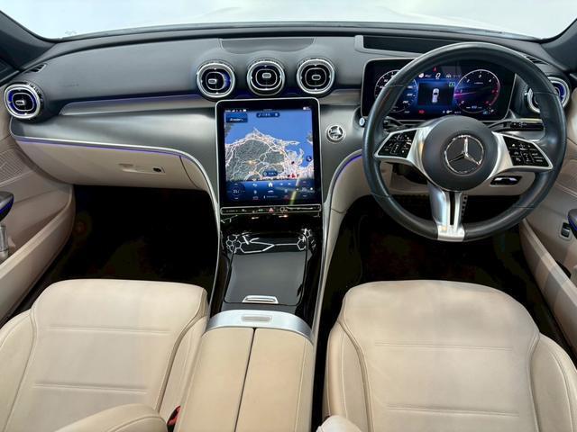 Ｃクラスステーションワゴン Ｃ２２０ｄ　４マチック　オールテレイン　パノラマルーフ／ホワイトレザー／レザーエクスクルーシブパッケージ／ディーラー整備車／純正大型ナビ／シートヒーター／パイロットアシスト／レーダーセーフティ／ＬＥＤアクティブヘッドライト／禁煙車（4枚目）