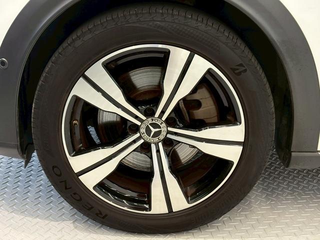 Ｃクラスステーションワゴン Ｃ２２０ｄ　４マチック　オールテレイン　パノラマルーフ／ホワイトレザー／レザーエクスクルーシブパッケージ／ディーラー整備車／純正大型ナビ／シートヒーター／パイロットアシスト／レーダーセーフティ／ＬＥＤアクティブヘッドライト／禁煙車（19枚目）