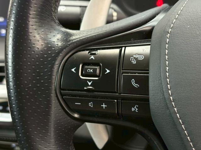 LC LC500 Sパッケージ V8モデル/カーボンルーフ/ハーフレザースポーツシート/シートヒーター・ベンチレーション/純正可変式スポーツマフラー/ブラックインテリア/LEDマトリクスライト/レーダーセーフティ/追従クルーズ(31枚目)