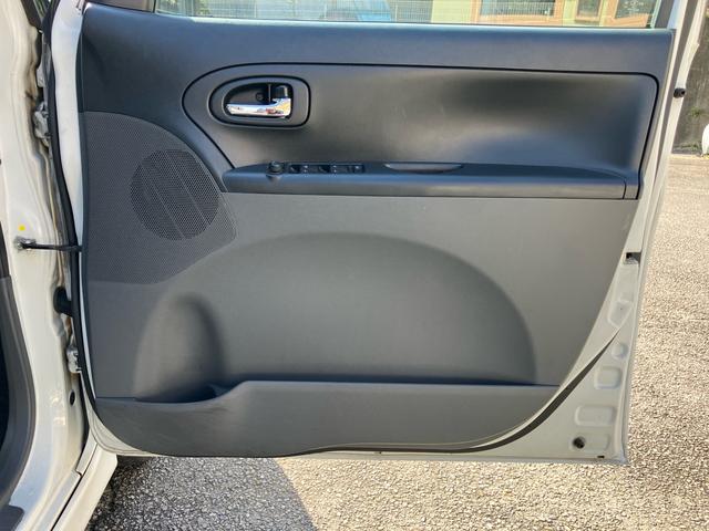 タント カスタムＲＳ　禁煙車！ナビＴＶ　スマートキー　電動スライドドア　アームレスト　オートＡＣ　盗難防止システム　衝突安全ボディ　車検２０２６年３月（10枚目）