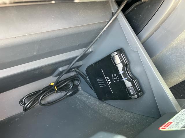 タント カスタムＲＳ　禁煙車！ナビＴＶ　スマートキー　電動スライドドア　アームレスト　オートＡＣ　盗難防止システム　衝突安全ボディ　車検２０２６年３月（26枚目）