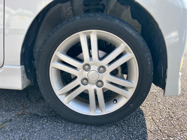 タント カスタムＲＳ　禁煙車！ナビＴＶ　スマートキー　電動スライドドア　アームレスト　オートＡＣ　盗難防止システム　衝突安全ボディ　車検２０２６年３月（29枚目）